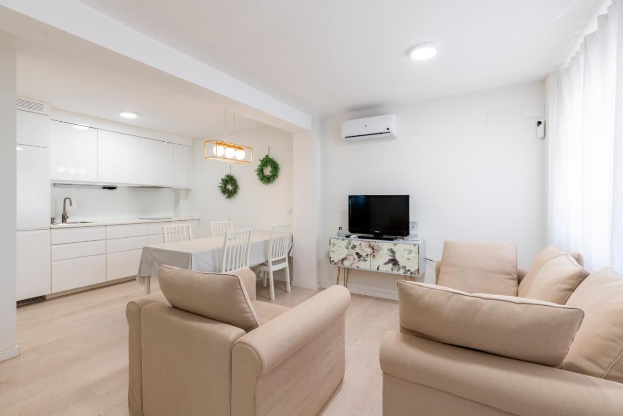 Whitey Aparment In Triana Lejlighed Sevilla Eksteriør billede